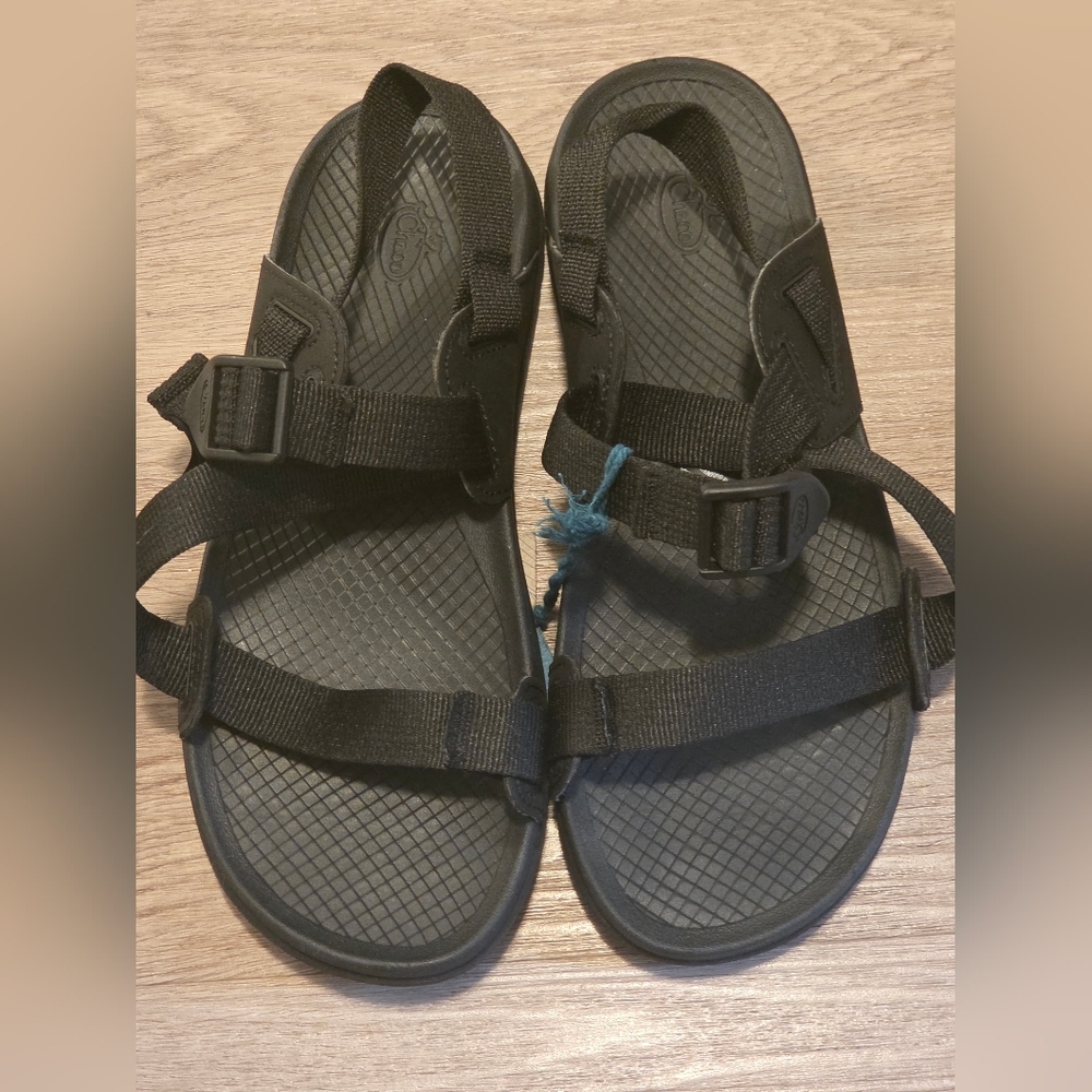 Black Chaco Sandles